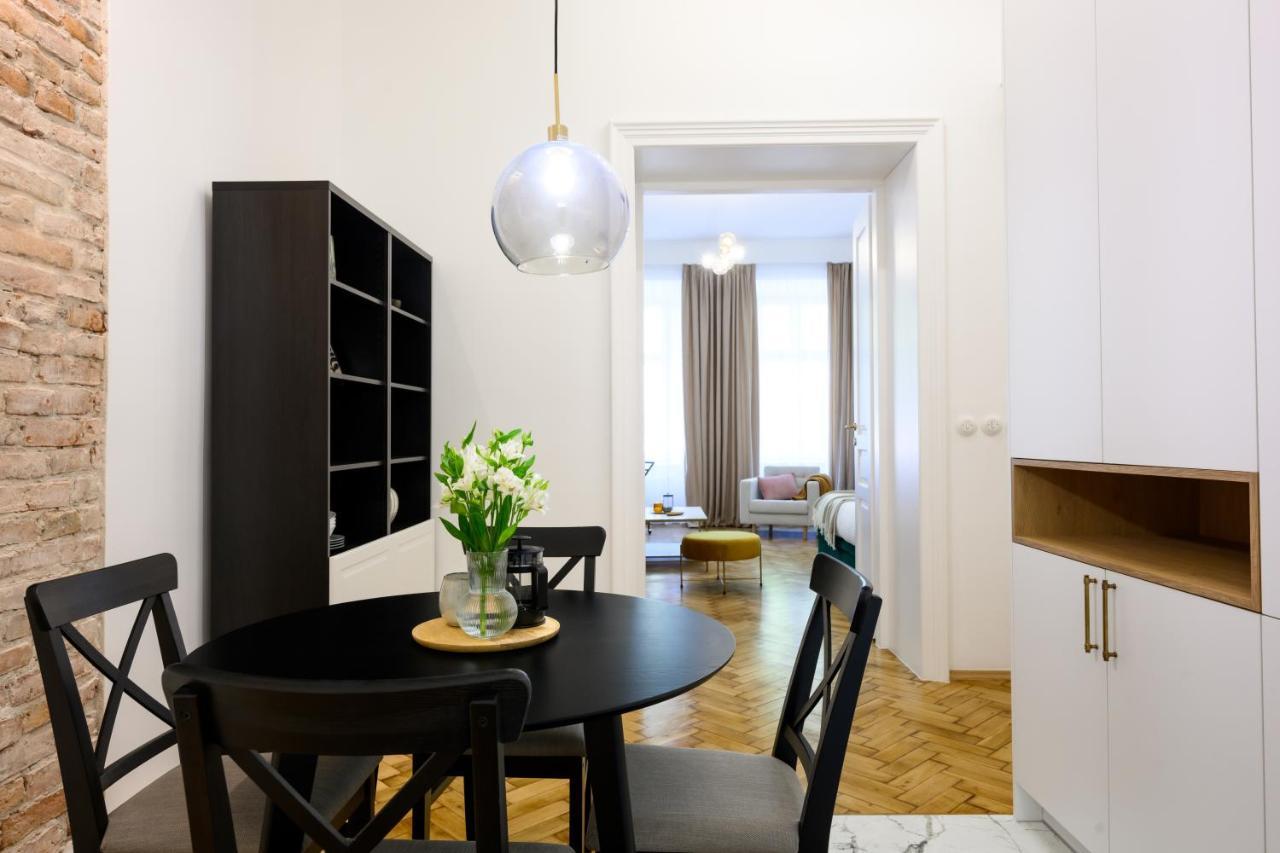 Native Apartments Dietla 71 Cracovia Esterno foto